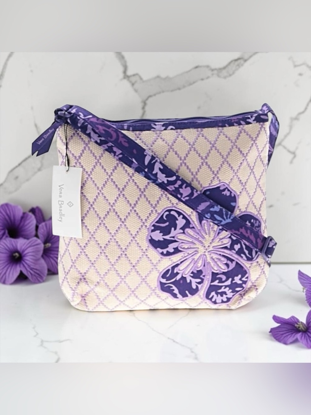 💜VERA BRADLEY💜Paisley Amethyst Beach Crossbody/NWT